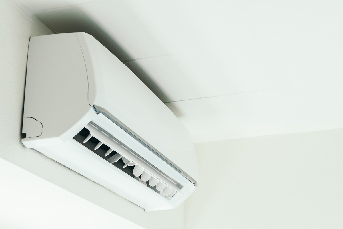 Ductless Mini Split VS Window Unit Air Conditioner: Which is Better?