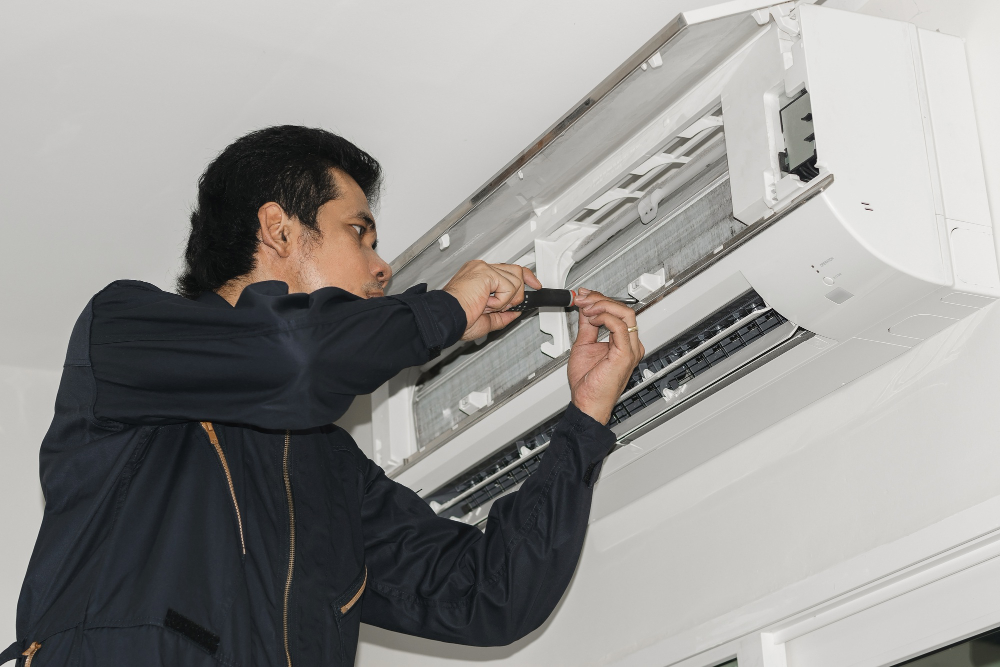 Maintaining Your Home's Split System Air Conditioner for Peak Performance