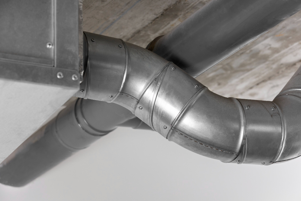 Signs Your HVAC Ductwork Is Leaking & Why It Matters